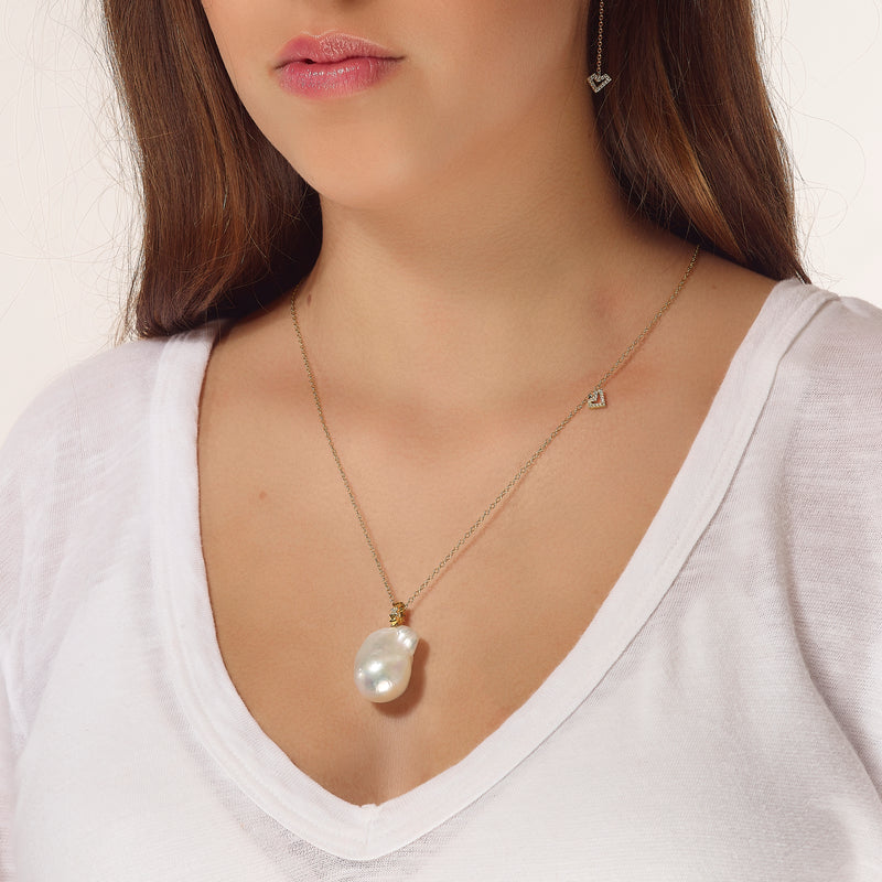 Generosa Necklace